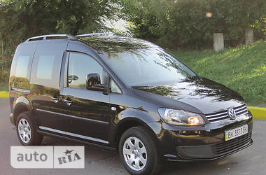Минивэн Volkswagen Caddy 2012 в 