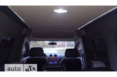 Минивэн Volkswagen Caddy 2009 в 