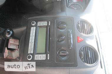 Грузопассажирский фургон Volkswagen Caddy 2008 в 