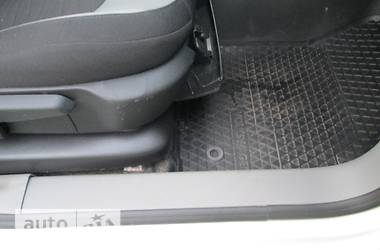 Грузопассажирский фургон Volkswagen Caddy 2008 в 