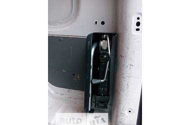 Грузопассажирский фургон Volkswagen Caddy 2009 в 