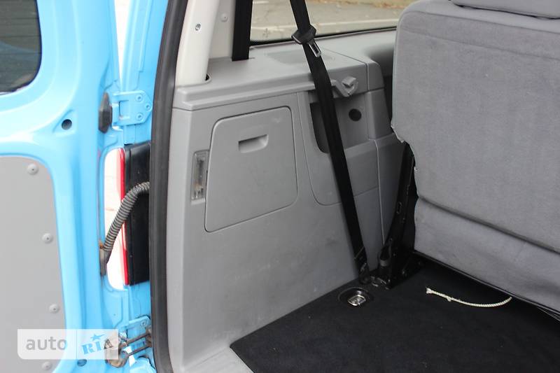Минивэн Volkswagen Caddy 2008 в Днепре фото 18 Минивэн Volkswagen Caddy 2008 в Днепре
