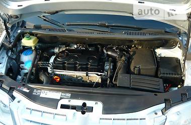 Минивэн Volkswagen Caddy 2010 в 