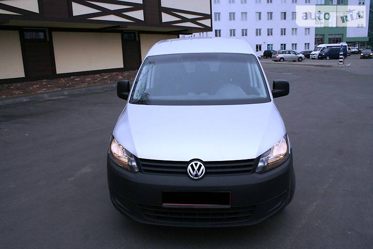 Грузопассажирский фургон Volkswagen Caddy 2010 в Киеве