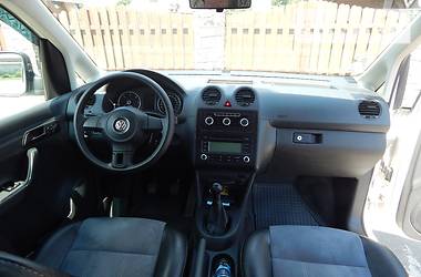 Минивэн Volkswagen Caddy 2011 в 