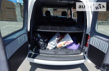 Минивэн Volkswagen Caddy 2011 в 