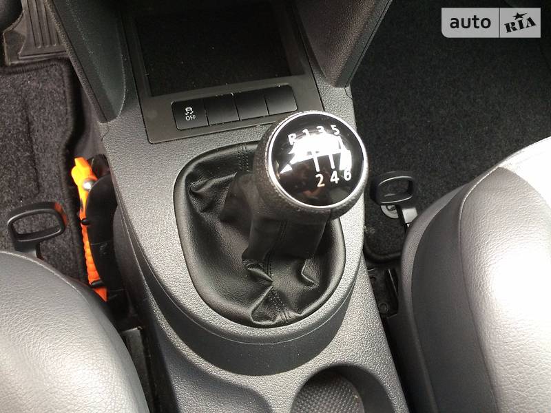 Грузовой фургон Volkswagen Caddy 2011 в Бучаче фото 14 Грузовой фургон Volkswagen Caddy 2011 в Бучаче