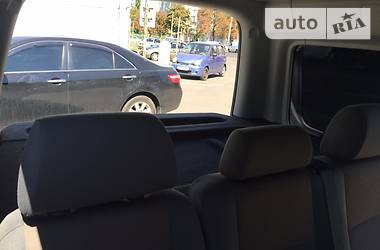 Грузопассажирский фургон Volkswagen Caddy 2014 в 