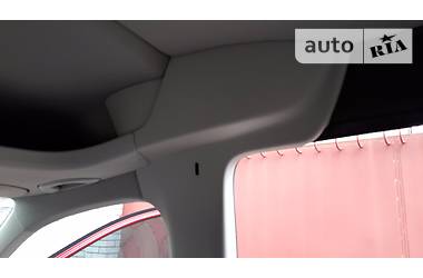 Минивэн Volkswagen Caddy 2012 в 