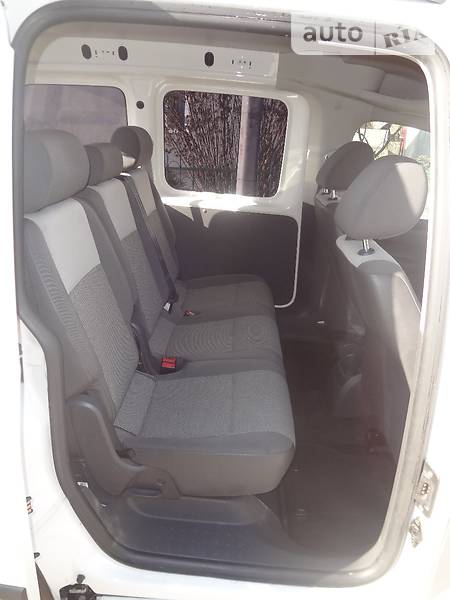 Минивэн Volkswagen Caddy 2012 в Збараже