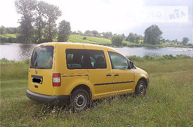 Грузопассажирский фургон Volkswagen Caddy 2005 в Луцке