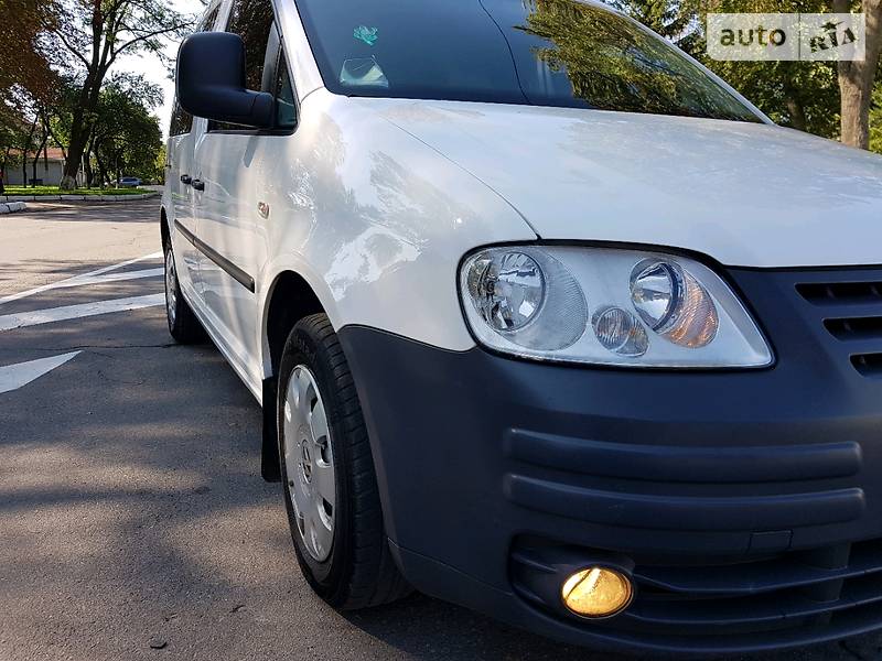 Минивэн Volkswagen Caddy 2008 в 