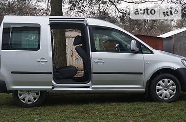 Универсал Volkswagen Caddy 2010 в Львове