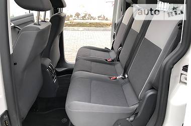 Минивэн Volkswagen Caddy 2012 в 