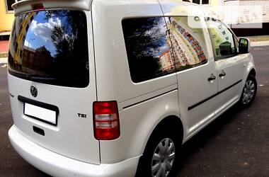 Грузопассажирский фургон Volkswagen Caddy 2011 в Виннице