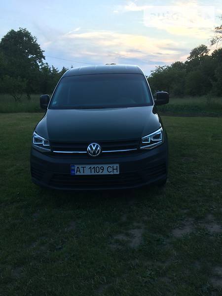 Минивэн Volkswagen Caddy 2016 в 