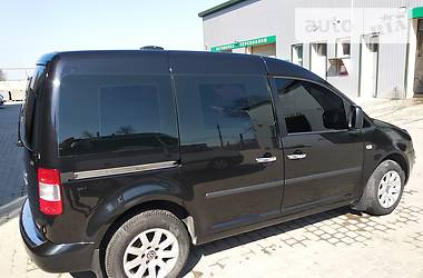 Вантажопасажирський фургон Volkswagen Caddy 2010 в 