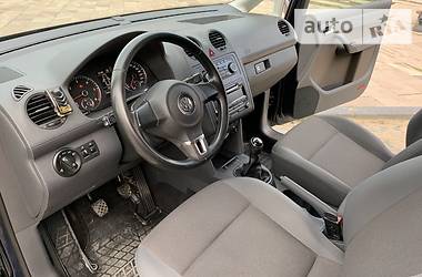Мінівен Volkswagen Caddy 2013 в Чернівцях