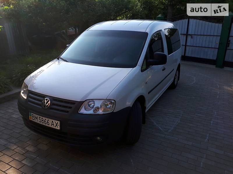Мінівен Volkswagen Caddy 2010 в 