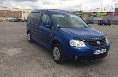 Грузопассажирский фургон Volkswagen Caddy 2010 в Виннице