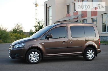 Мінівен Volkswagen Caddy 2011 в 