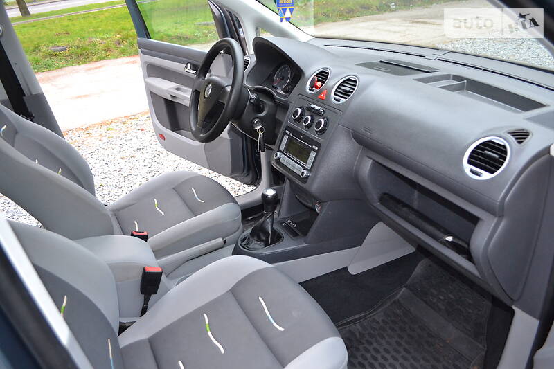 Универсал Volkswagen Caddy 2008 в Ровно