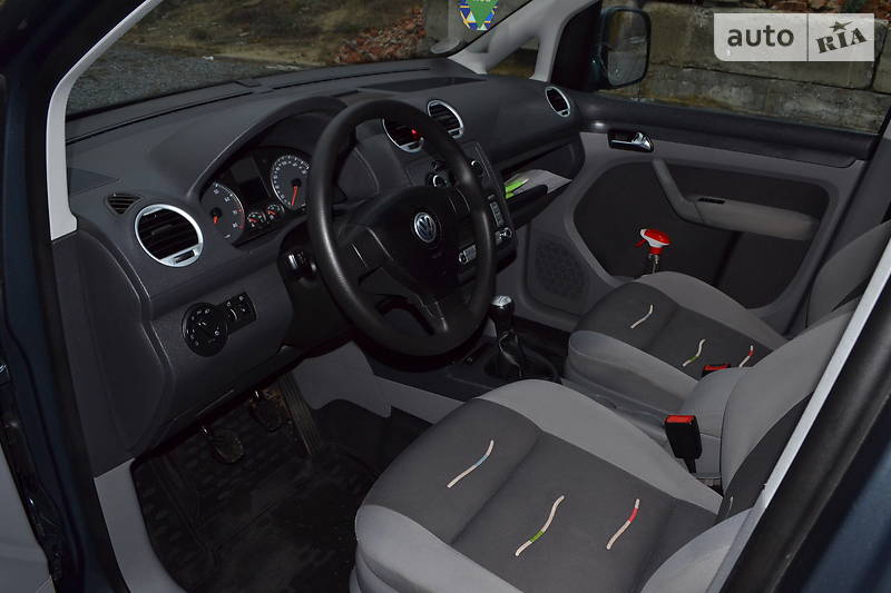 Универсал Volkswagen Caddy 2008 в Ровно