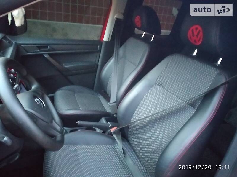 Грузопассажирский фургон Volkswagen Caddy 2016 в Дубно