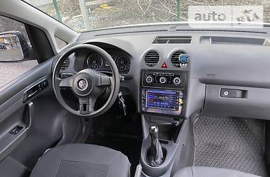 Мінівен Volkswagen Caddy 2013 в 