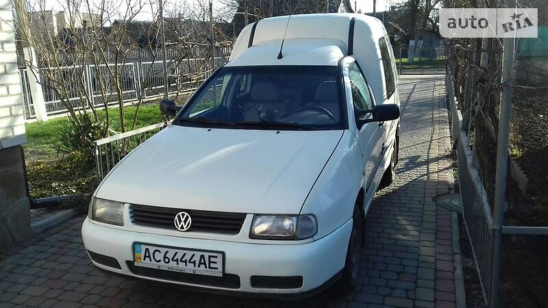 Пікап Volkswagen Caddy 2002 в Луцьку