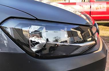 Вантажопасажирський фургон Volkswagen Caddy 2015 в 