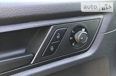 Вантажопасажирський фургон Volkswagen Caddy 2015 в 