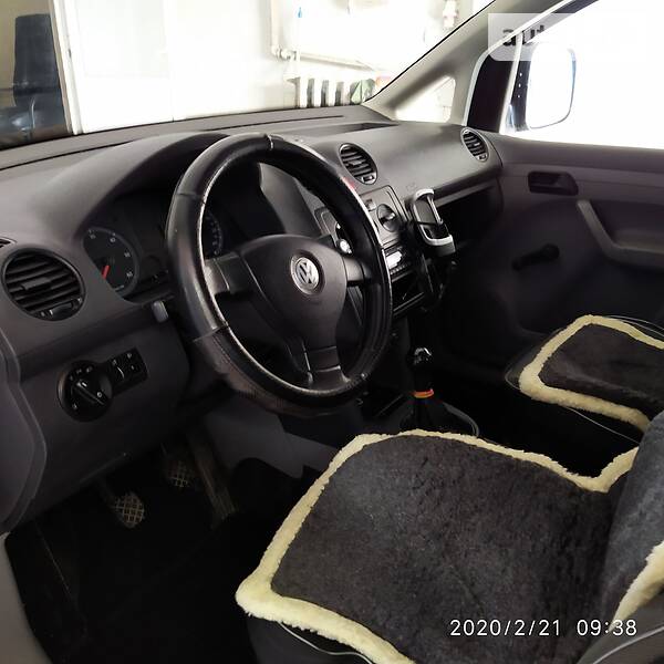 Вантажопасажирський фургон Volkswagen Caddy 2008 в Звенигородці фото 7 Вантажопасажирський фургон Volkswagen Caddy 2008 в Звенигородці