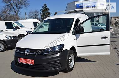 Вантажопасажирський фургон Volkswagen Caddy 2016 в Хмельницькому