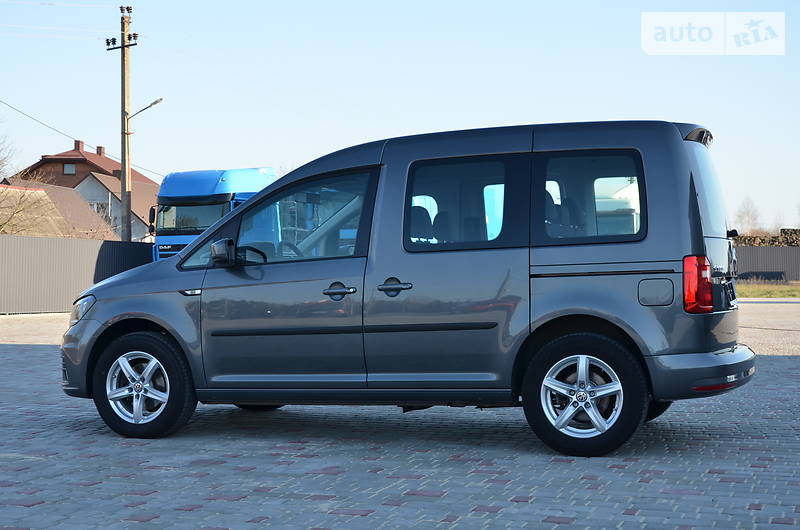 Мінівен Volkswagen Caddy 2016 в Луцьку