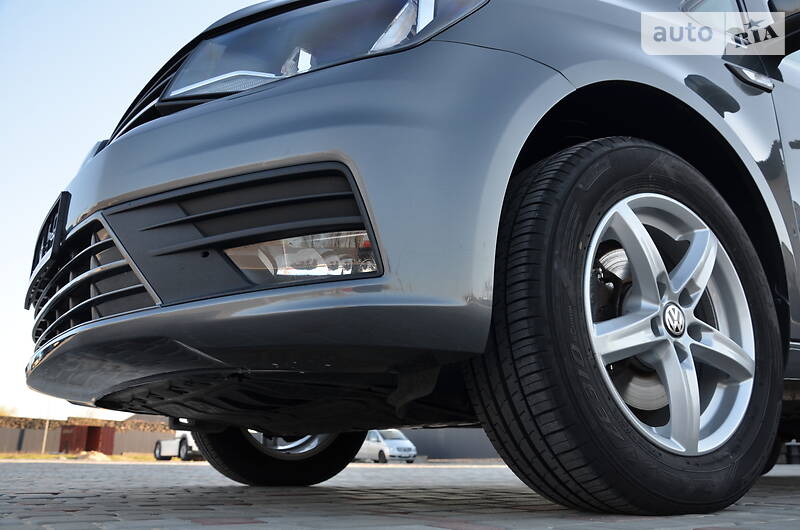 Мінівен Volkswagen Caddy 2016 в Луцьку