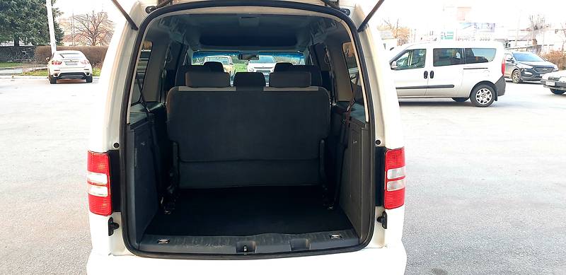 Універсал Volkswagen Caddy 2012 в Житомирі