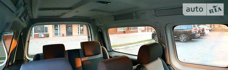 Універсал Volkswagen Caddy 2012 в Житомирі