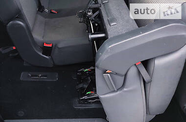 Вантажопасажирський фургон Volkswagen Caddy 2011 в 