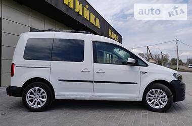 Універсал Volkswagen Caddy 2016 в 