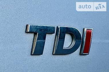 Мінівен Volkswagen Caddy 2014 в 
