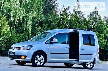 Мінівен Volkswagen Caddy 2014 в 
