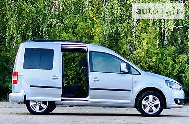 Мінівен Volkswagen Caddy 2014 в 