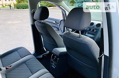 Мінівен Volkswagen Caddy 2014 в 