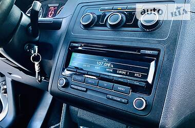 Мінівен Volkswagen Caddy 2014 в 