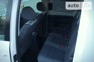 Мінівен Volkswagen Caddy 2014 в 