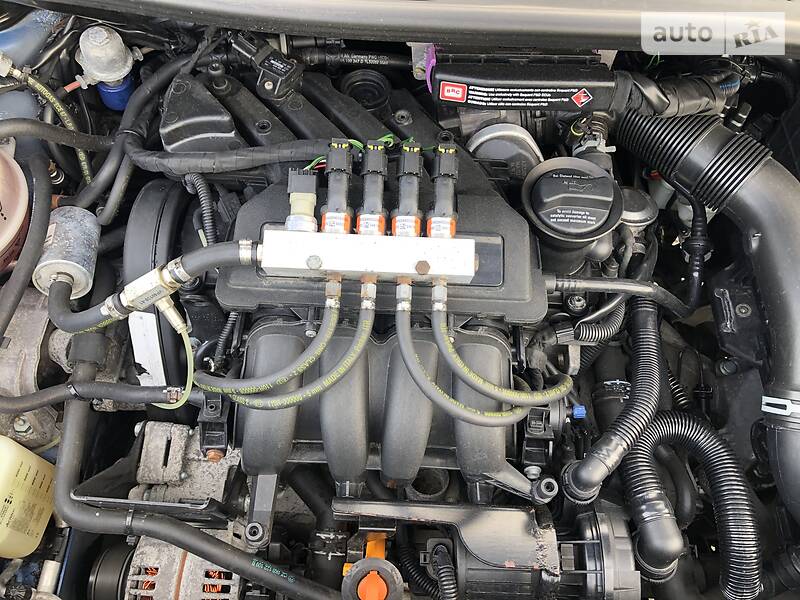 Вантажопасажирський фургон Volkswagen Caddy 2007 в Дрогобичі фото 116 Вантажопасажирський фургон Volkswagen Caddy 2007 в Дрогобичі