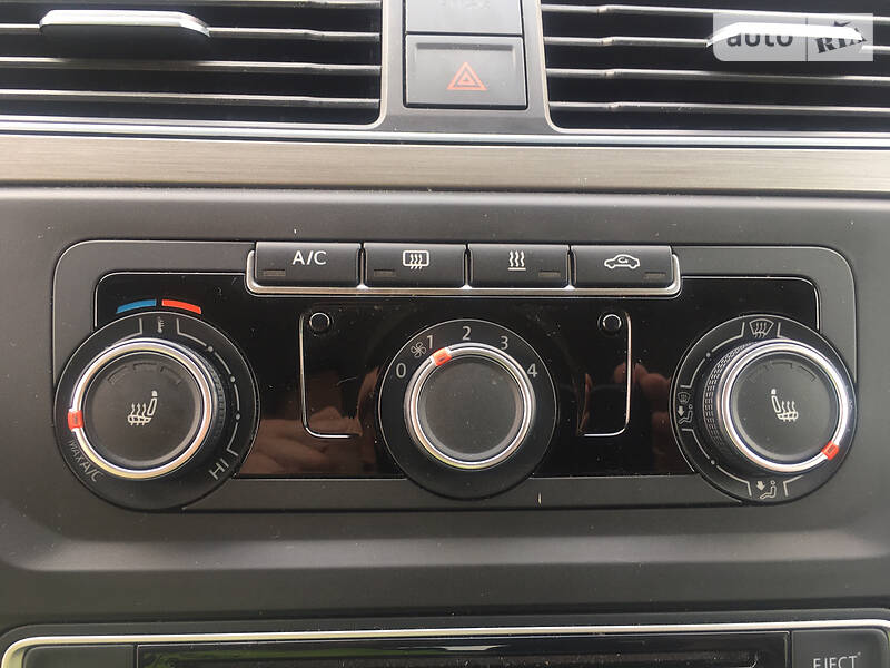 Вантажопасажирський фургон Volkswagen Caddy 2015 в Луцьку фото 15 Вантажопасажирський фургон Volkswagen Caddy 2015 в Луцьку