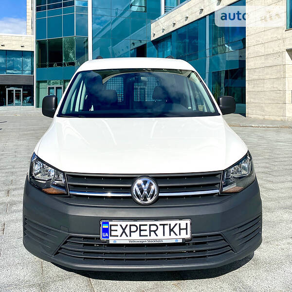 Вантажопасажирський фургон Volkswagen Caddy 2017 в Харкові