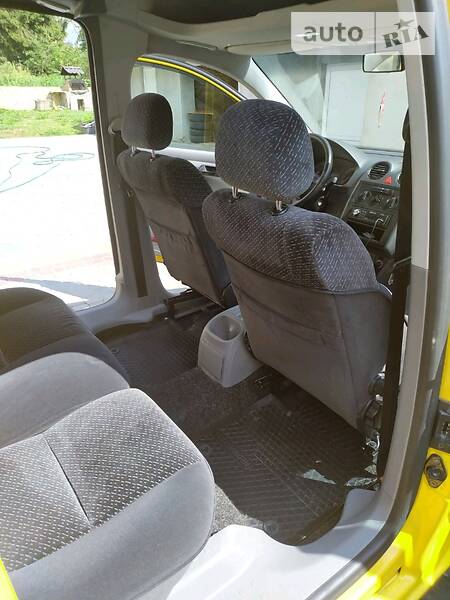 Мінівен Volkswagen Caddy 2005 в Львові фото 15 Мінівен Volkswagen Caddy 2005 в Львові